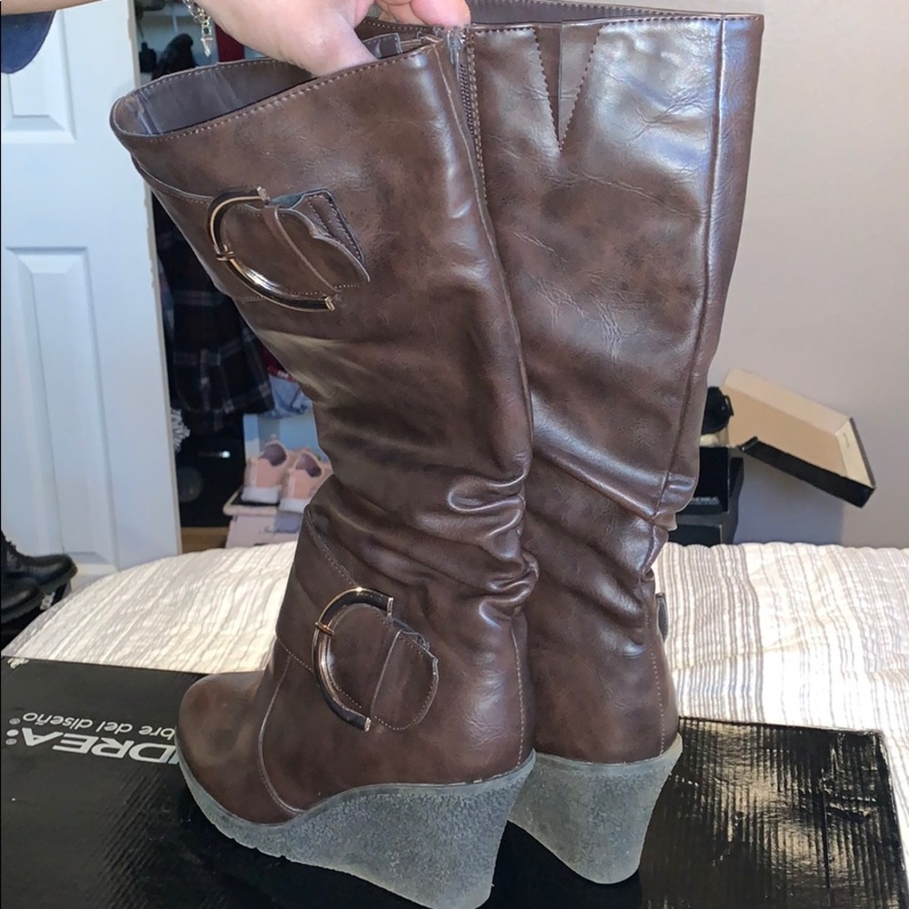 Shoes - Picture 2 of 2